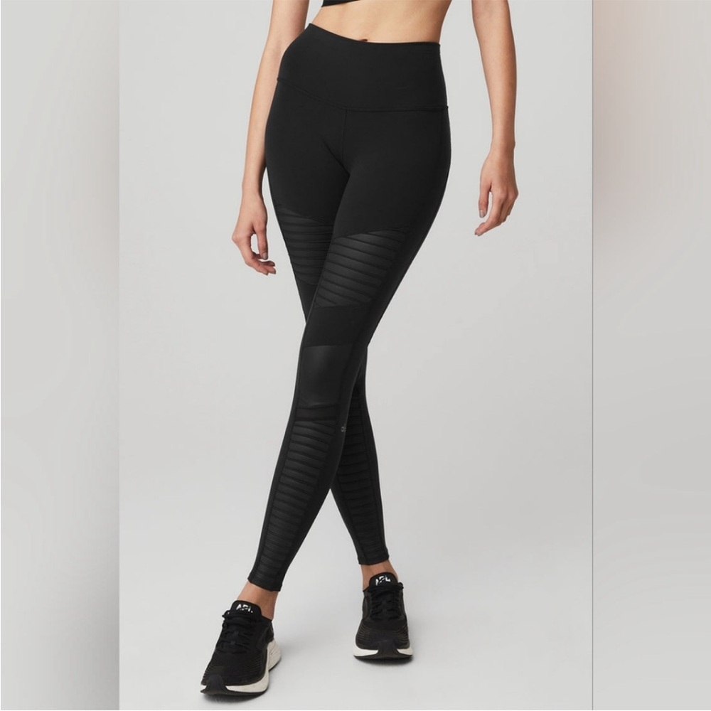 Alo Yoga High-Waist Moto Leggings – Black – Size S